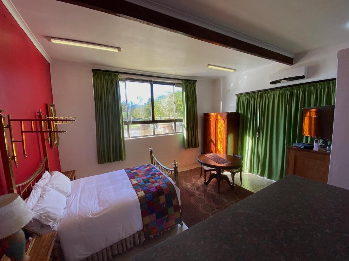 The Welgemoed Guest House Белвилл Экстерьер фото